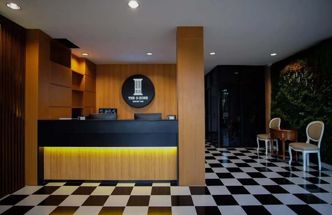 The O-Zone Airport Inn-1