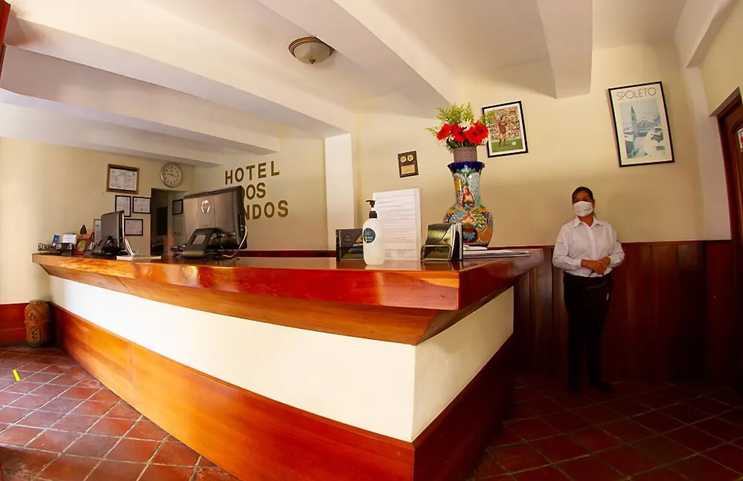 Hotel Dos Mundos Panajachel-1