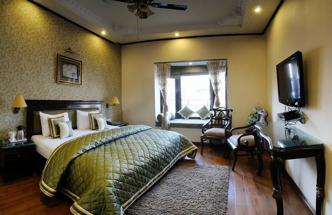 Hotel Diplomat Residency-1
