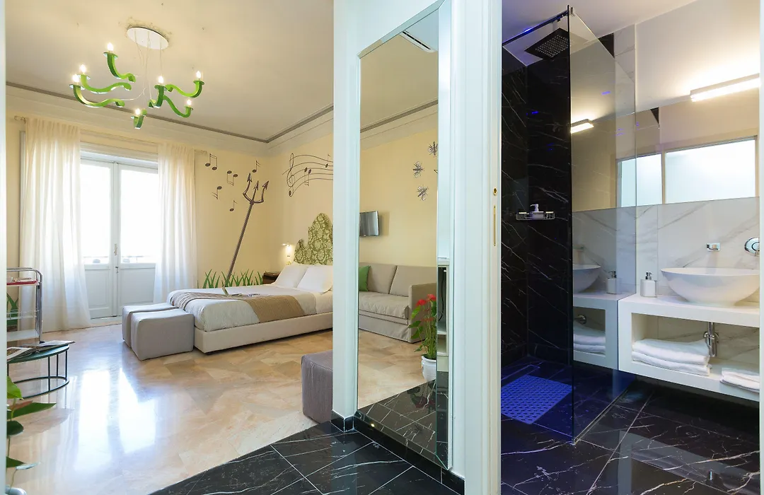 Tritone 125 Suite-1