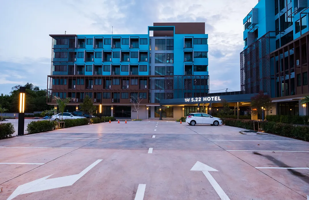 S.22 Hotel Suratthani-1
