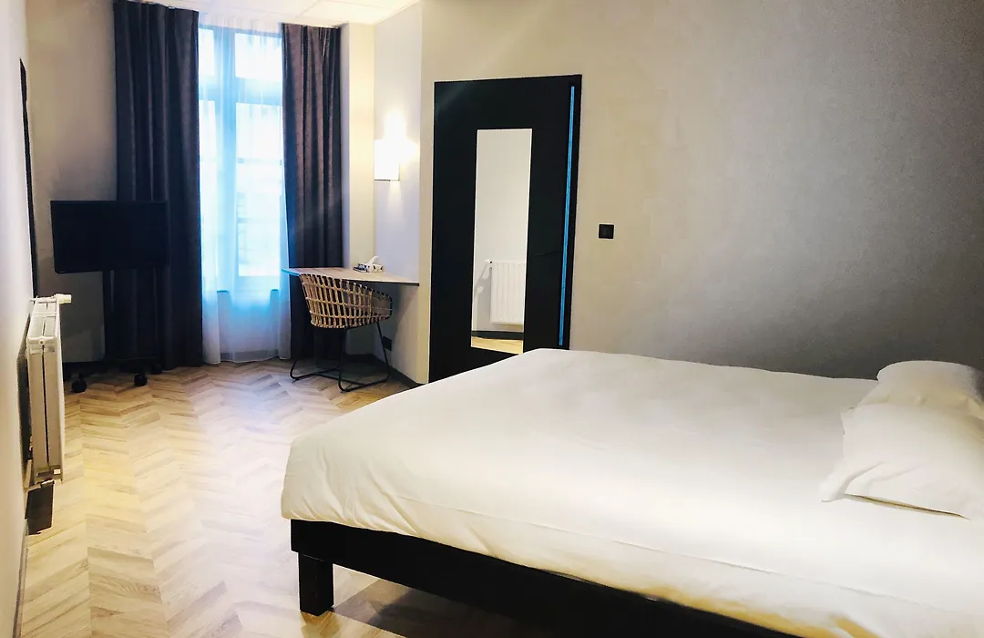 Hôtel Lanjuinais-1