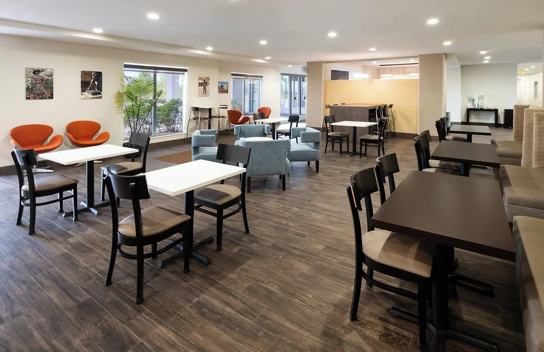 Garner Hotel Clarksville Northeast By Ihg-1