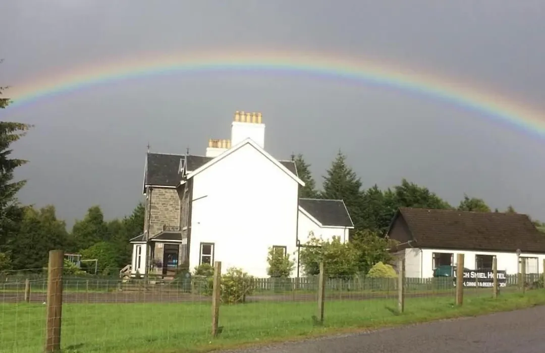 Loch Shiel Hotel-1