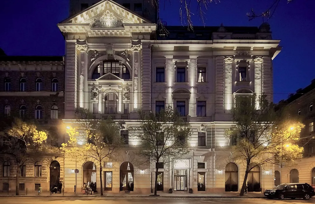 Mystery Hotel Budapest, Preferred Hotels & Resorts-1
