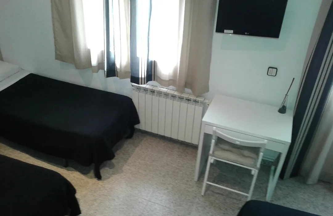 Hostal Ruta de Francia-1