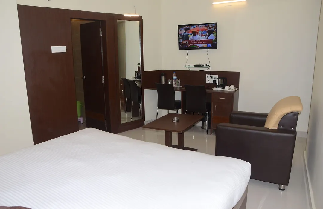 Hotel Mercury Residency-1