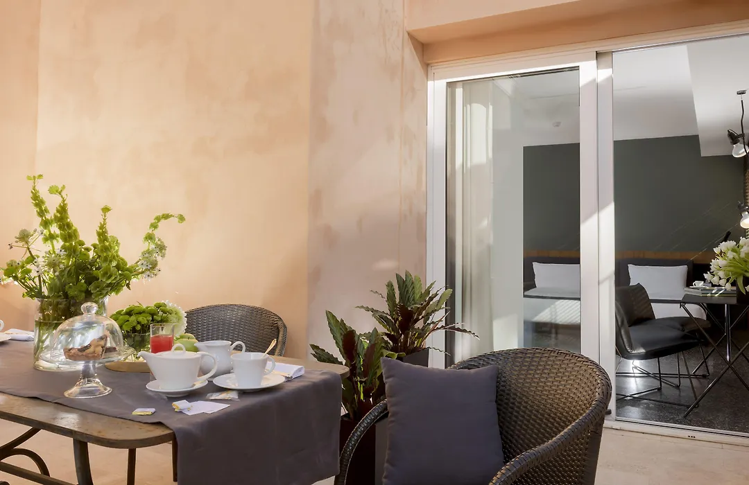Hotel Royal Bissolati-1