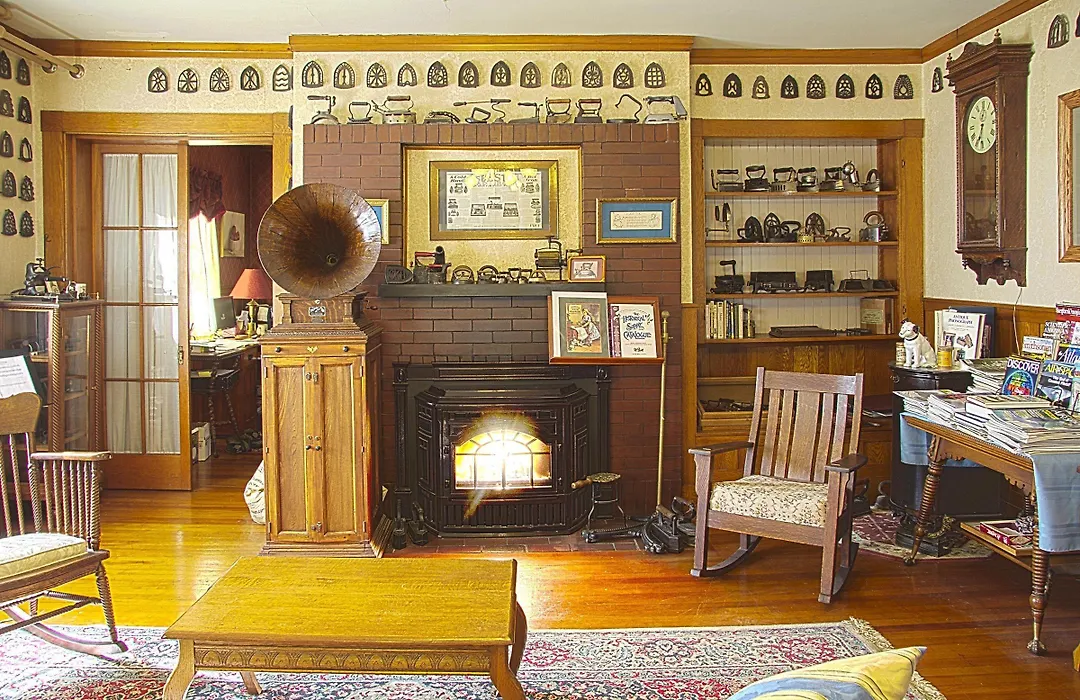 Old Iron Inn Bed And Breakfast-1