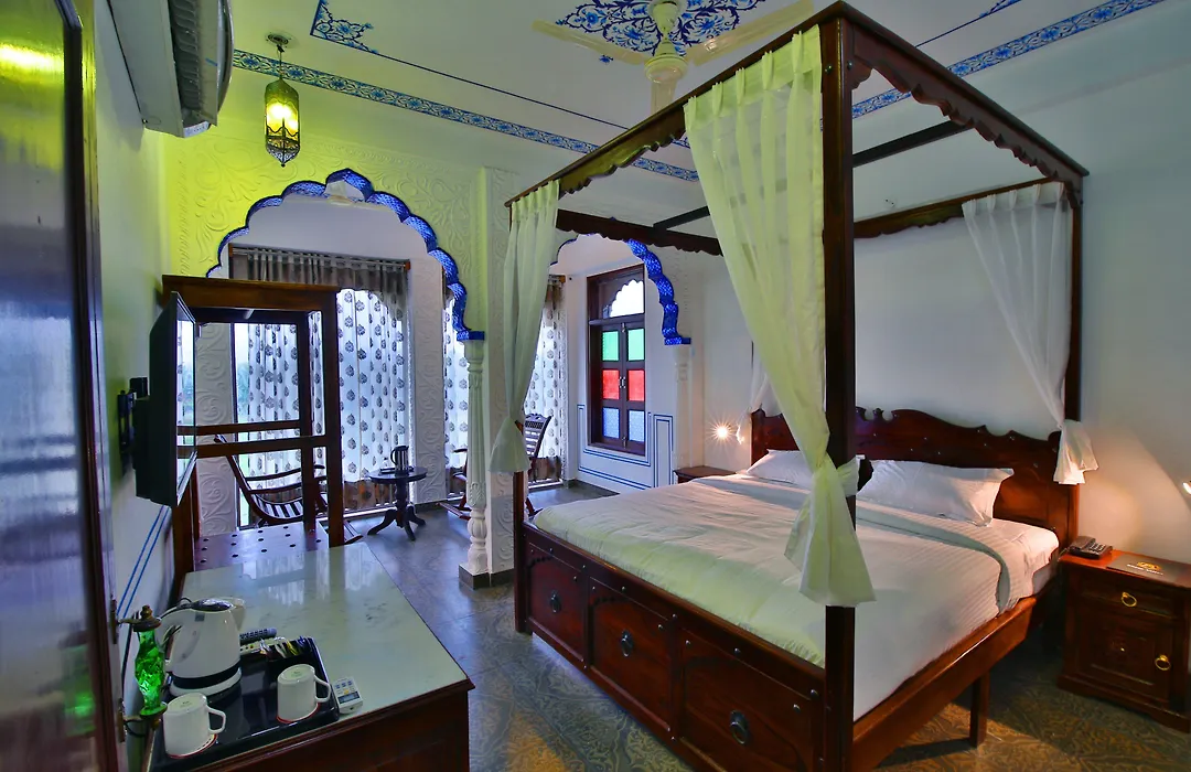 Fabhotel Shree Villas-1