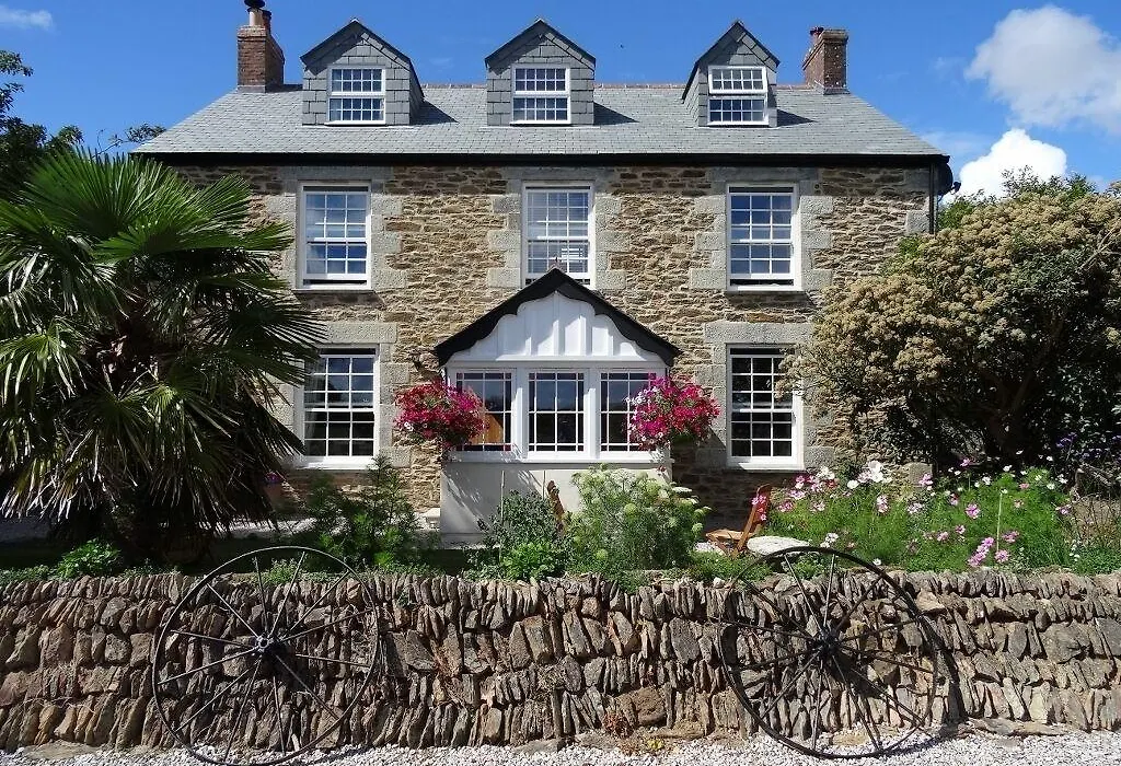Pengelly Farmhouse B&B-1