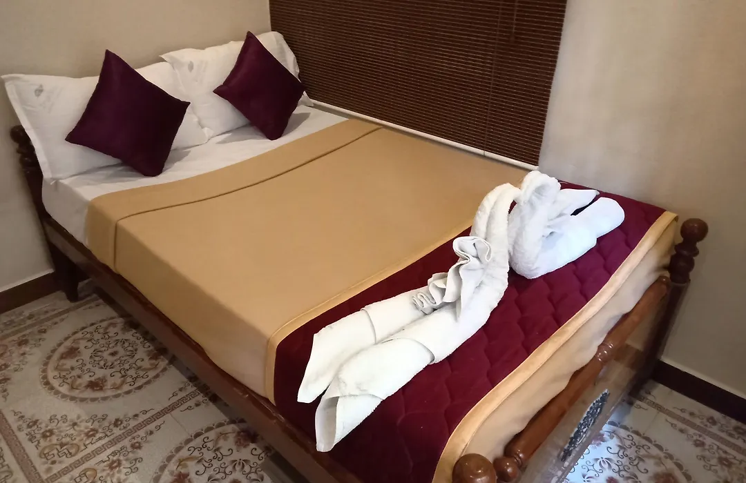 Zingle Stay Airport Hotel-1