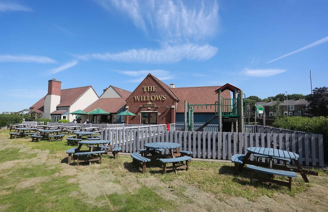 Willows, Blackburn By Marston'S Inn-1