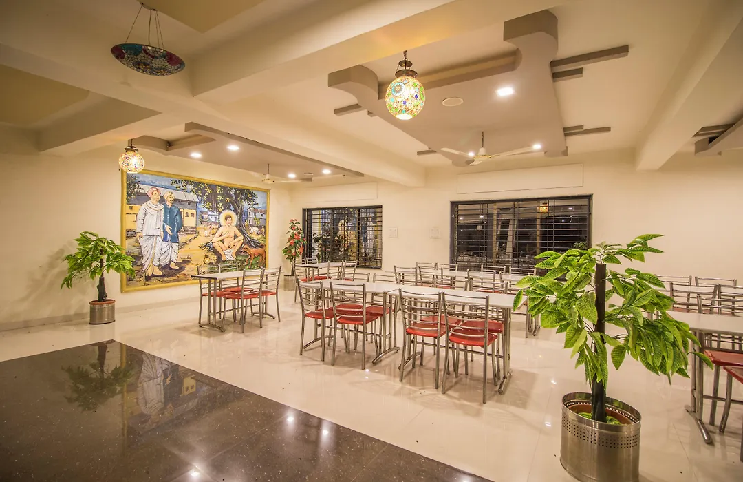 Hotel Yogiraj Palace-1