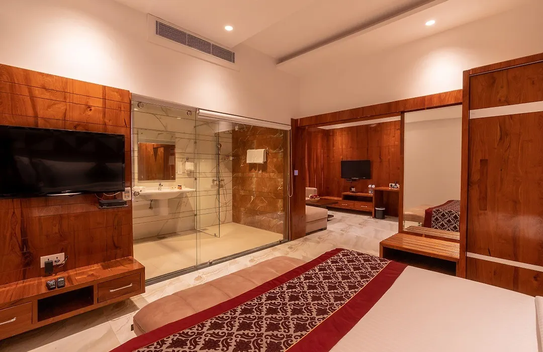 Clarks Inn, Ambala-1