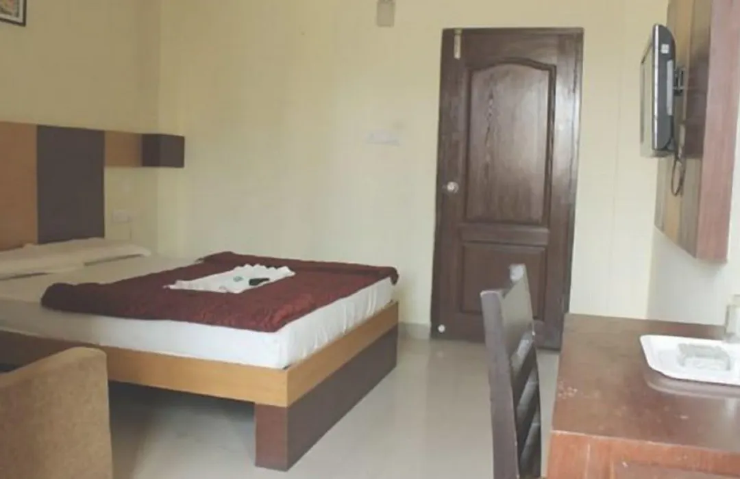 Hotel Om Jai-1