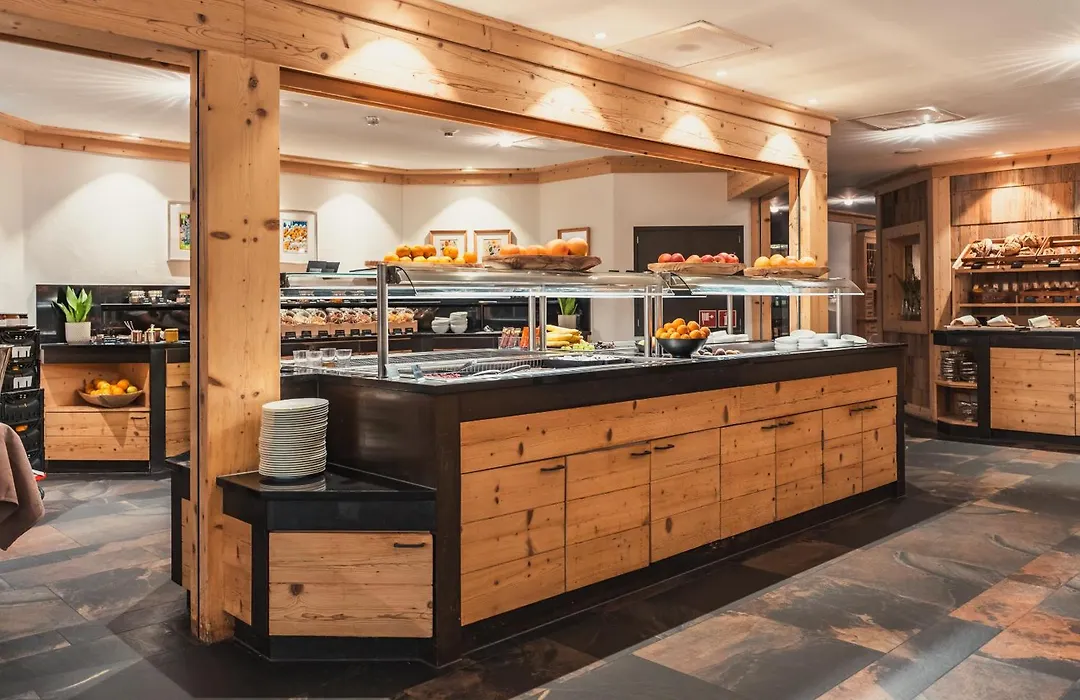 Ermitage Wellness- & Spa-Hotel-1