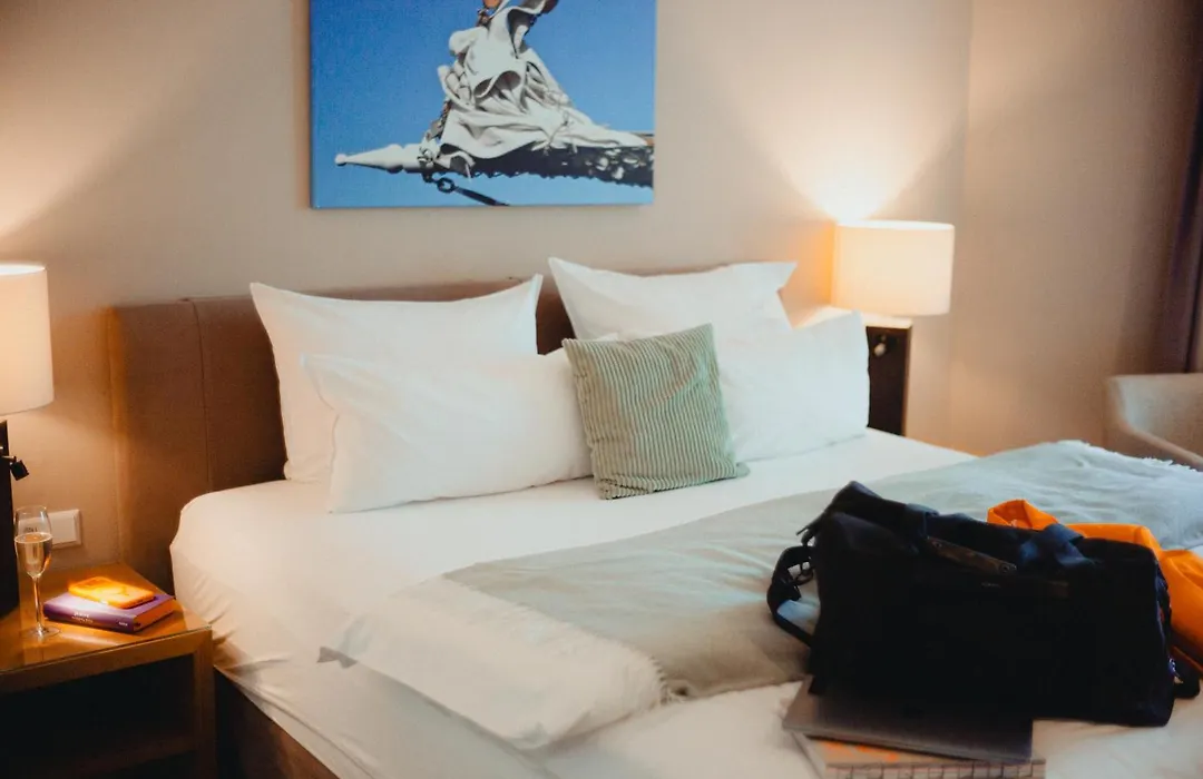 Conventgarten Hotel & Restaurant - Direkt Am Nord-Ostsee-Kanal-1