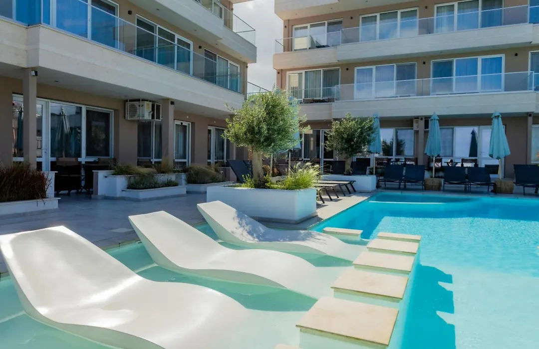 Selena Beach Family Hotel-1