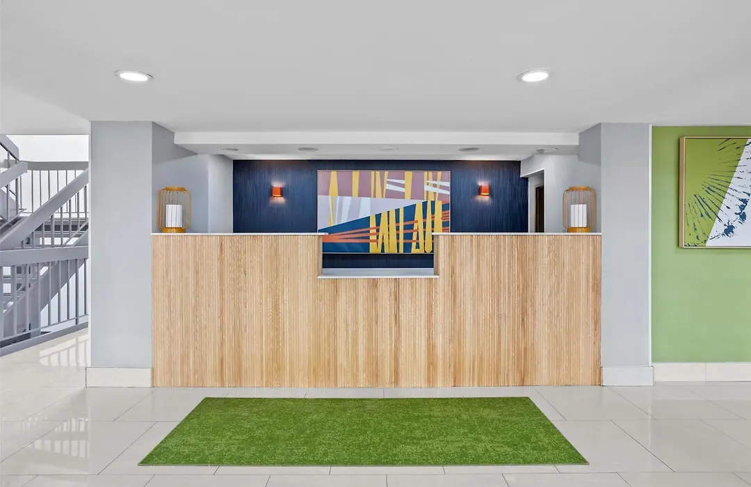 Spark By Hilton Des Plaines Chicago O'Hare-1