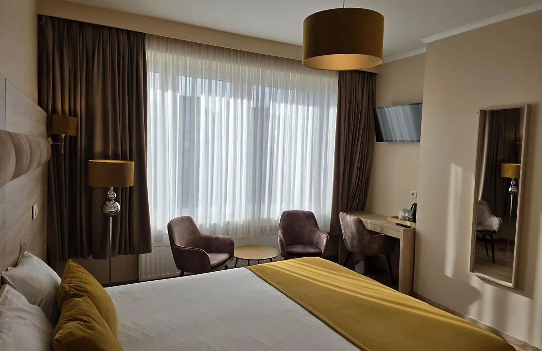 Hotel De France-1