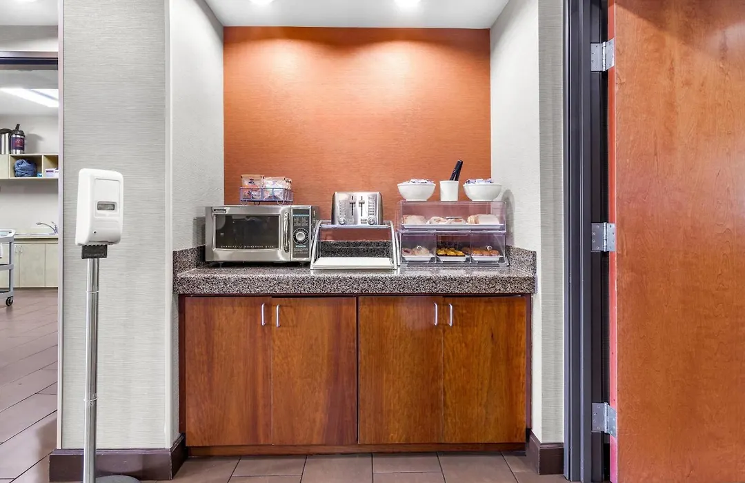 Comfort Suites-1