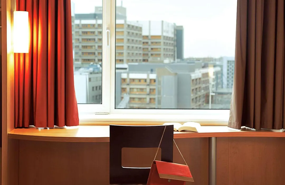 Ibis Stuttgart Centrum-1