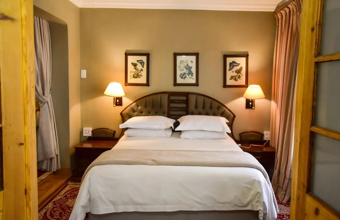 Hobbit Boutique Hotel-1