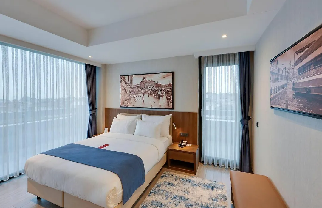Ramada By Wyndham Istanbul Old City-1