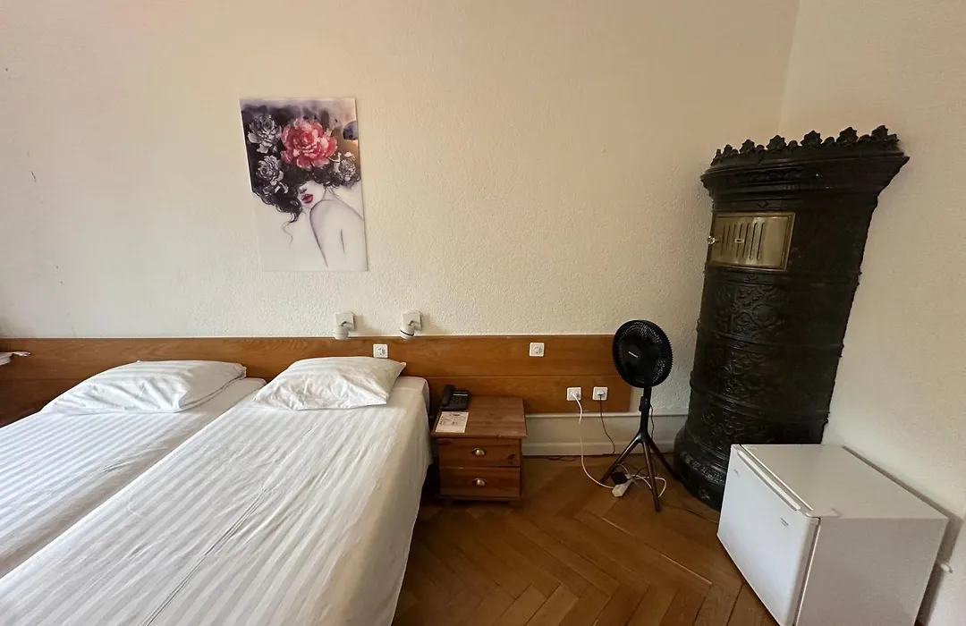 Hotel Des Tourelles-1