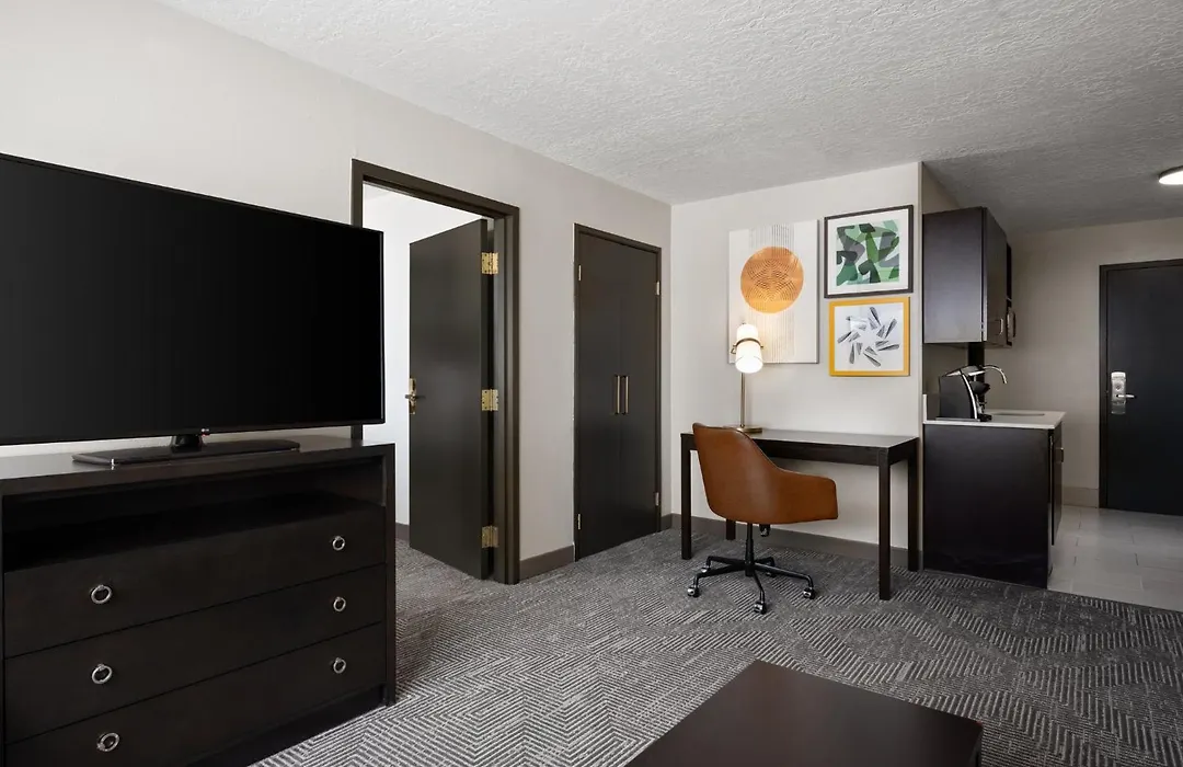 Holiday Inn Hotel&Suites Albuquerque Airport, an IHG Hotel-1