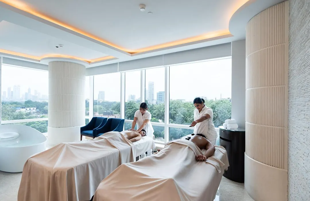 Four Seasons Hotel Mumbai-1