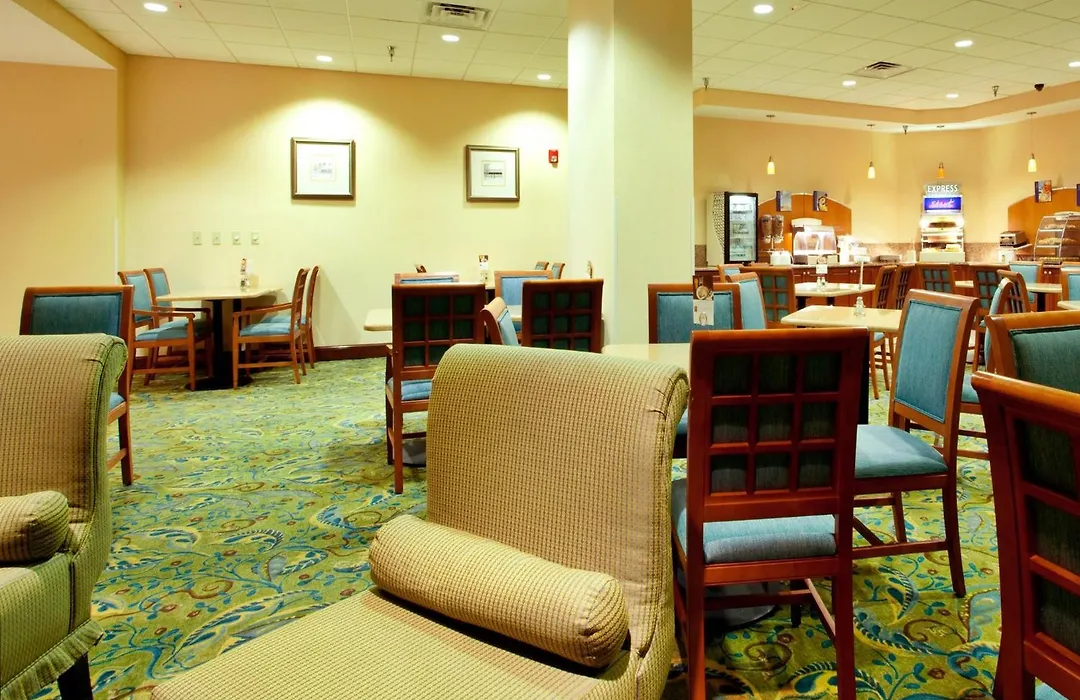 Holiday Inn Express - Richmond Downtown By Ihg-1