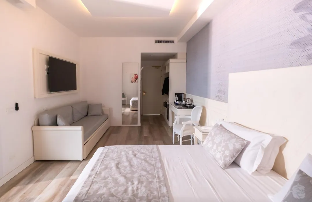 Park Hotel Cellini-1