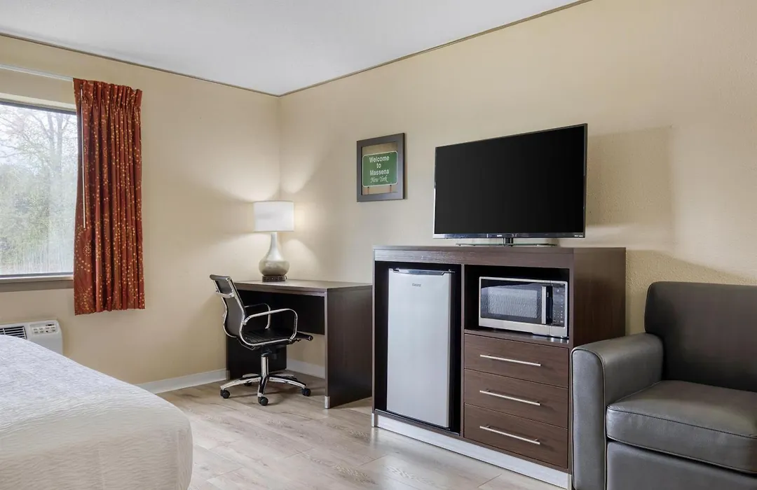 Surestay By Best Western Massena-1