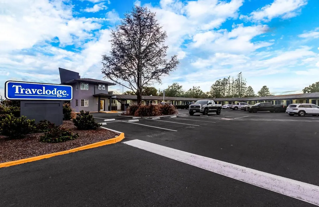 Travelodge By Wyndham Santa Rosa Wine Country-1