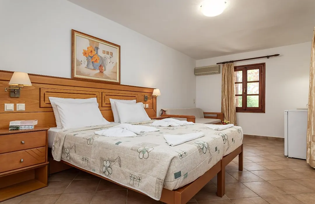 Hotel Athena-1