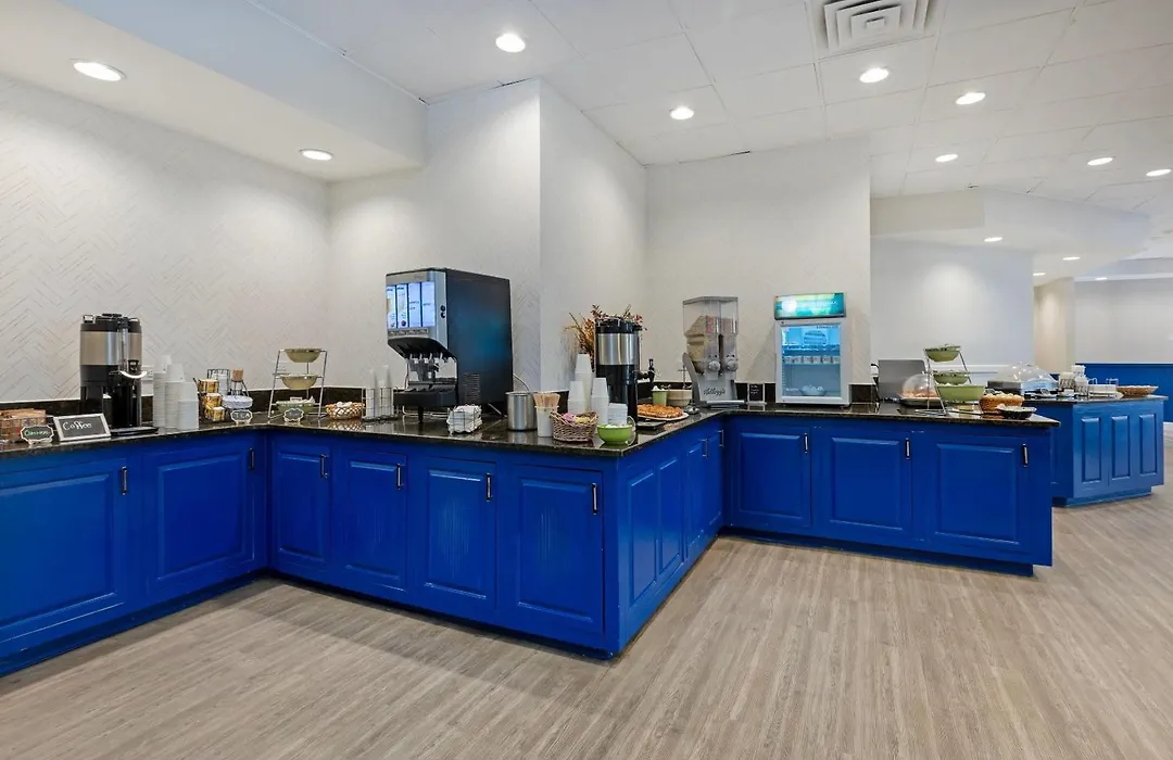 The Lux Hotel & Conference Center, An Ascend Collection Hotel-1