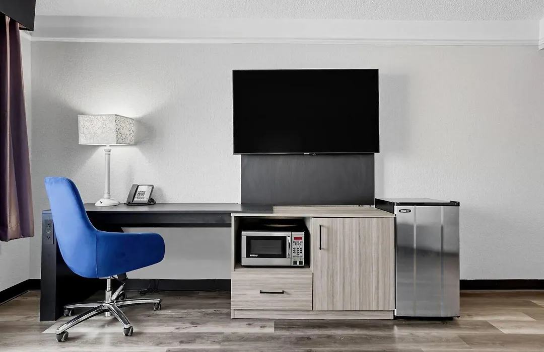 La Quinta By Wyndham Miami Airport West-1