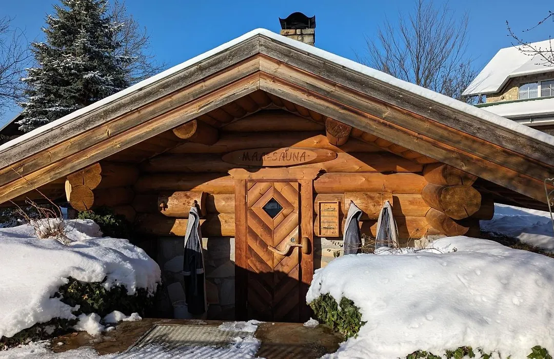 Wellnesshotel Seeschlößchen - Privat- Spa&Naturresort-1