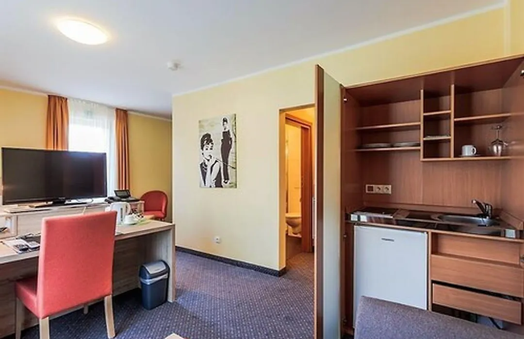 Hotel Kasserolle-1