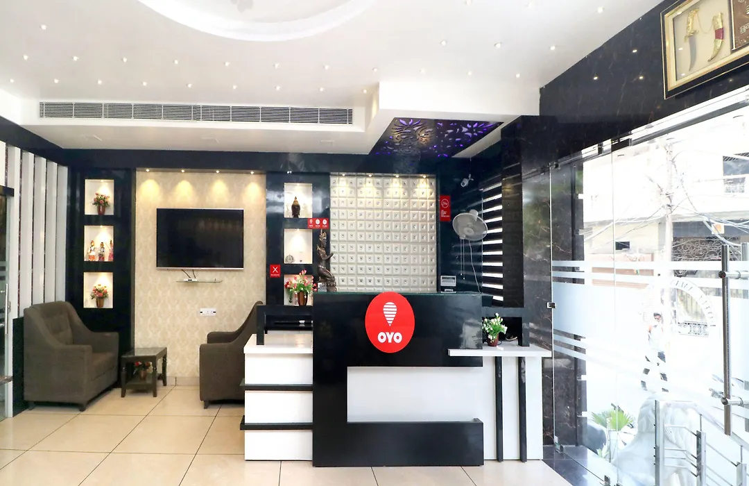 Fabhotel Aman Residency-1