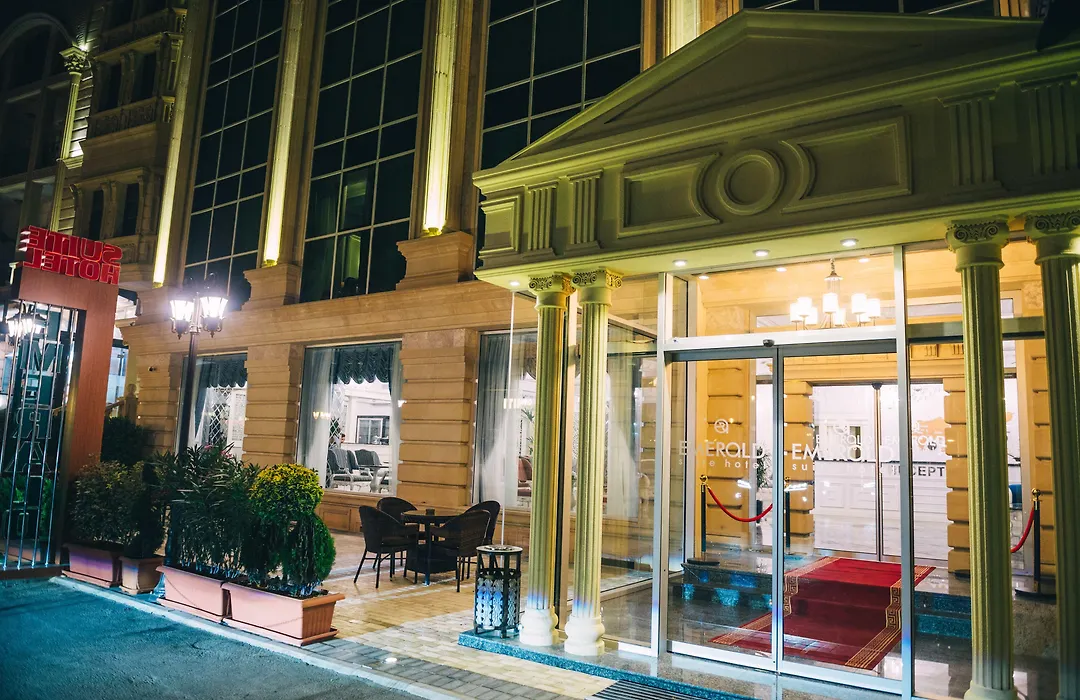 Emerald Suite Hotel-1