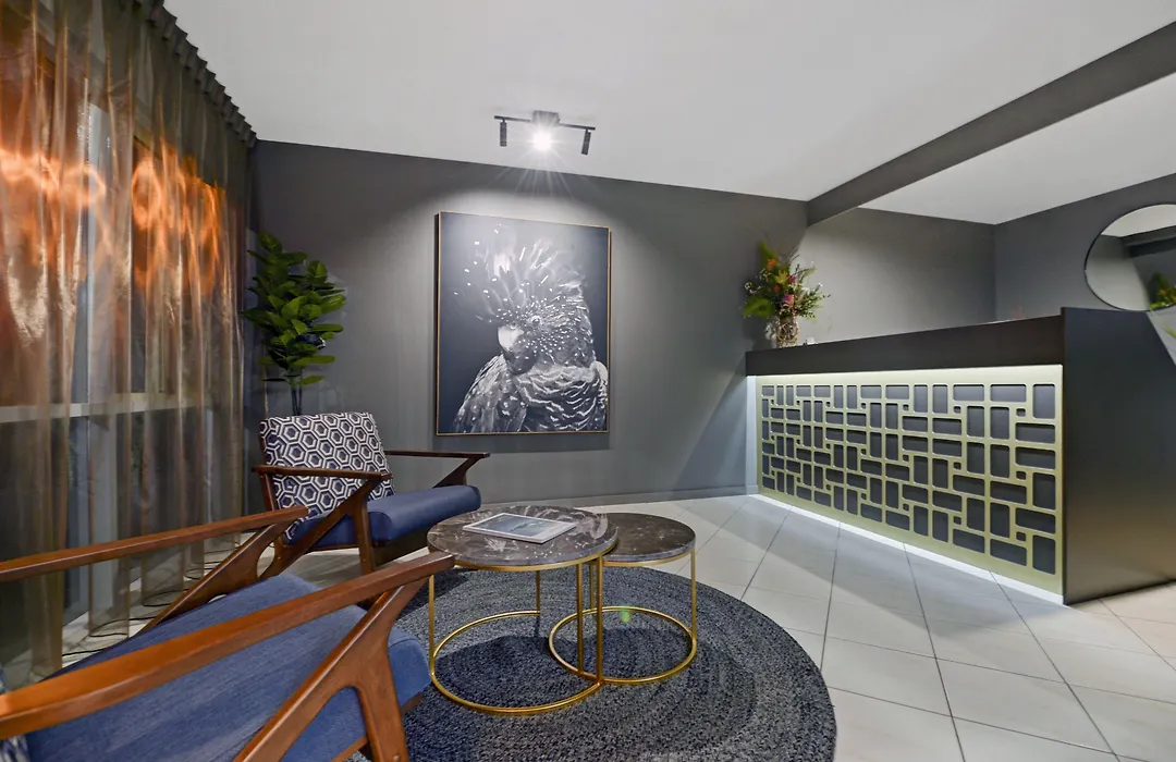 Cbd Motor Inn-1