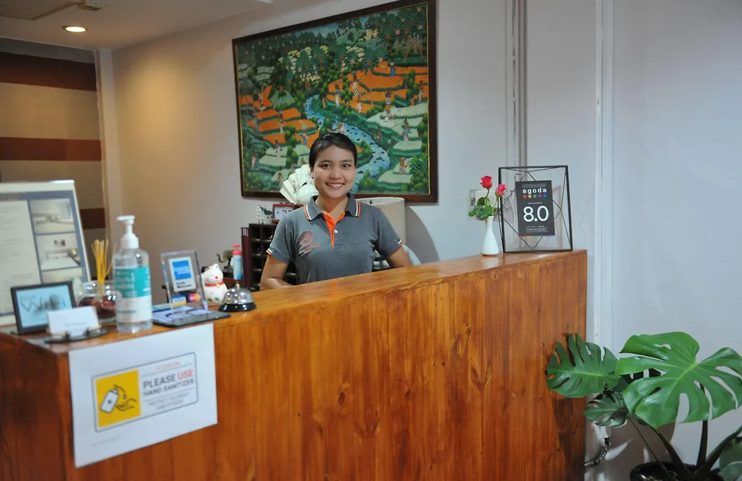 Drop Inn Bangkok-1