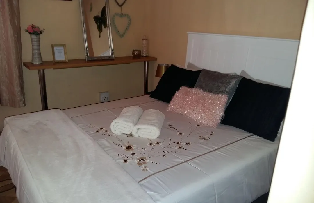 Pride Rock Accommodation-1