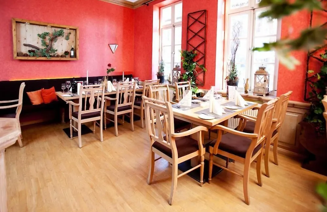 Hotel Altes Stadthaus-1