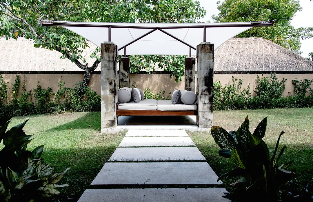 REVĪVŌ Wellness Resort Nusa Dua Bali-1