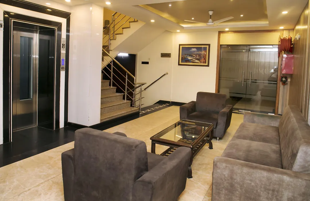 Hotel Ganges Grand - 600M From Kashi Vishwanath Temple-1