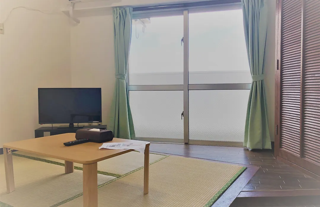 Sunset Hills Inn Naha-1